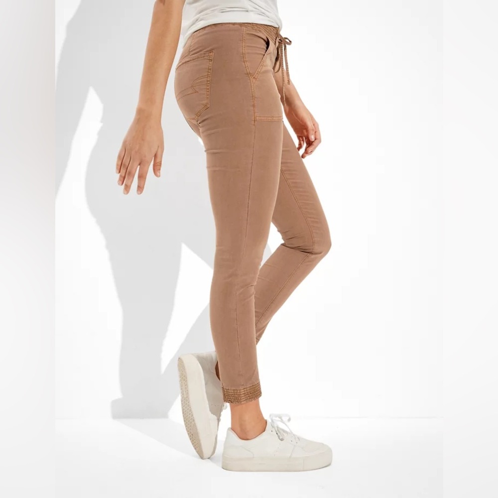 American Eagle High Waisted Jegging Brown Tan Joggers Drawstring and Elastic - Picture 3 of 14